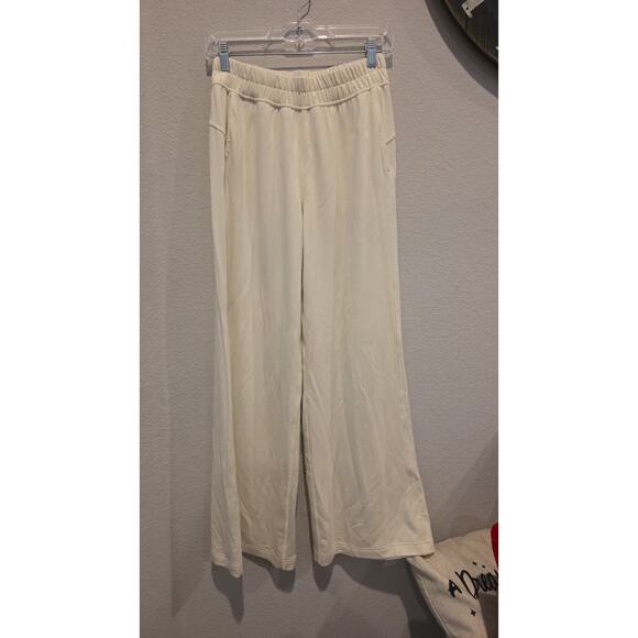 Lululemon Pants - Lululemon Womens Ivory Wide-Leg Pull On Sweatpants Size M Pockets 30